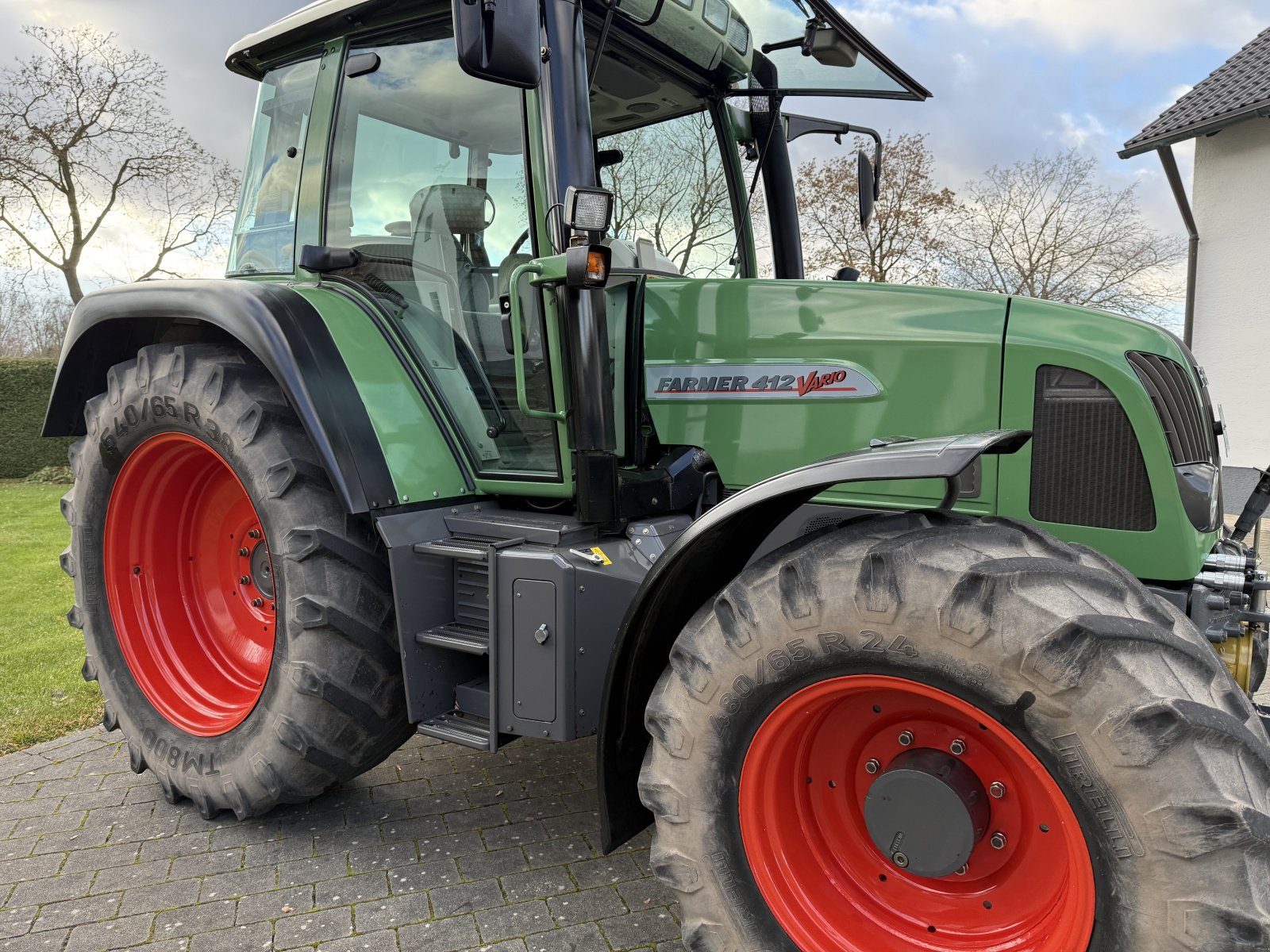 Traktor des Typs Fendt 412  Vario, Gebrauchtmaschine in Oberschleißheim (Bild 7)