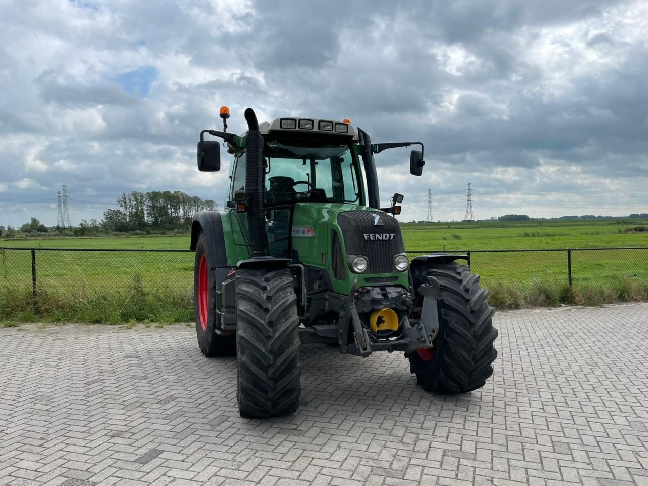 Traktor des Typs Fendt 413 Vario tms, Gebrauchtmaschine in Wapenveld (Bild 5)