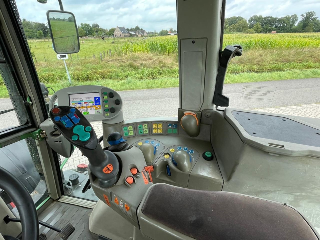 Traktor del tipo Fendt 413 Vario tms, Gebrauchtmaschine en Wapenveld (Imagen 11)