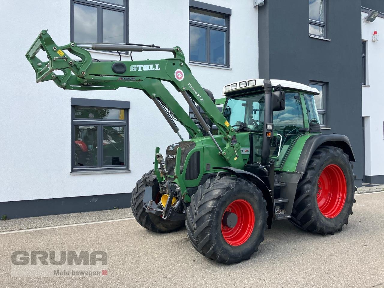 Traktor des Typs Fendt 413 Vario TMS, Gebrauchtmaschine in Friedberg-Derching (Bild 1)