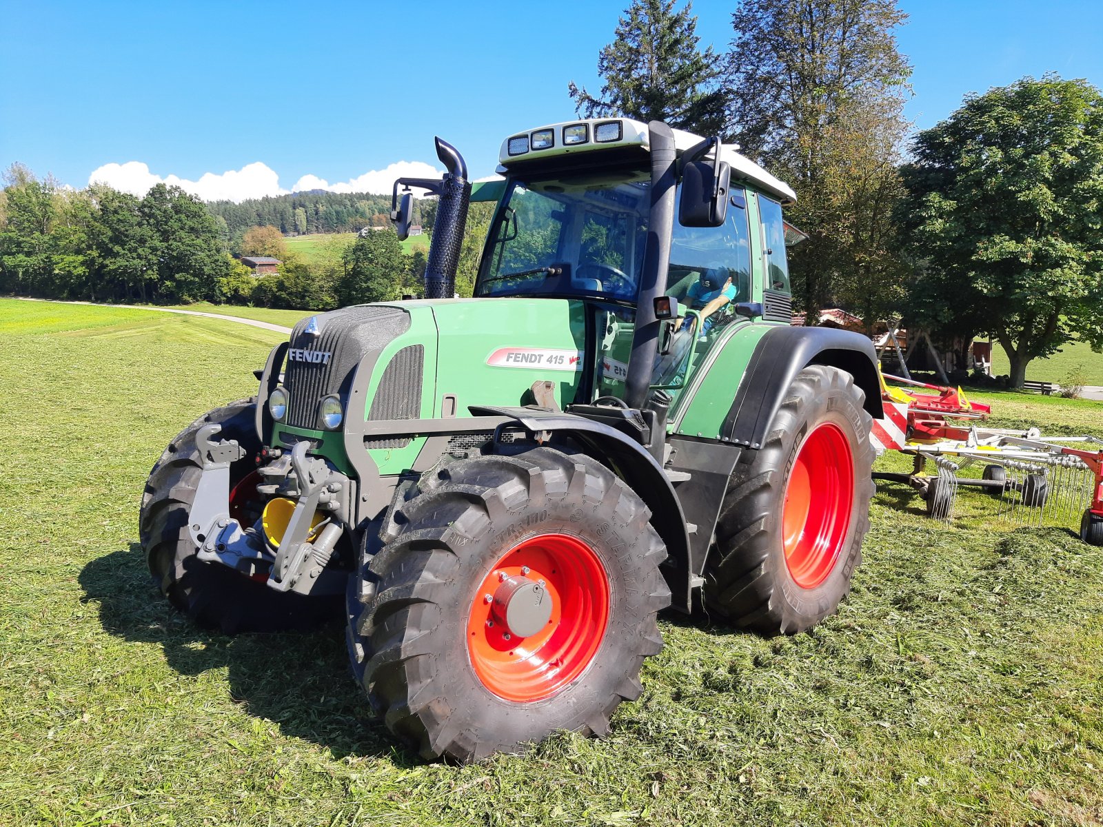 Traktor Türe ait Fendt 415 Vario TMS, Gebrauchtmaschine içinde Böbrach (resim 3)