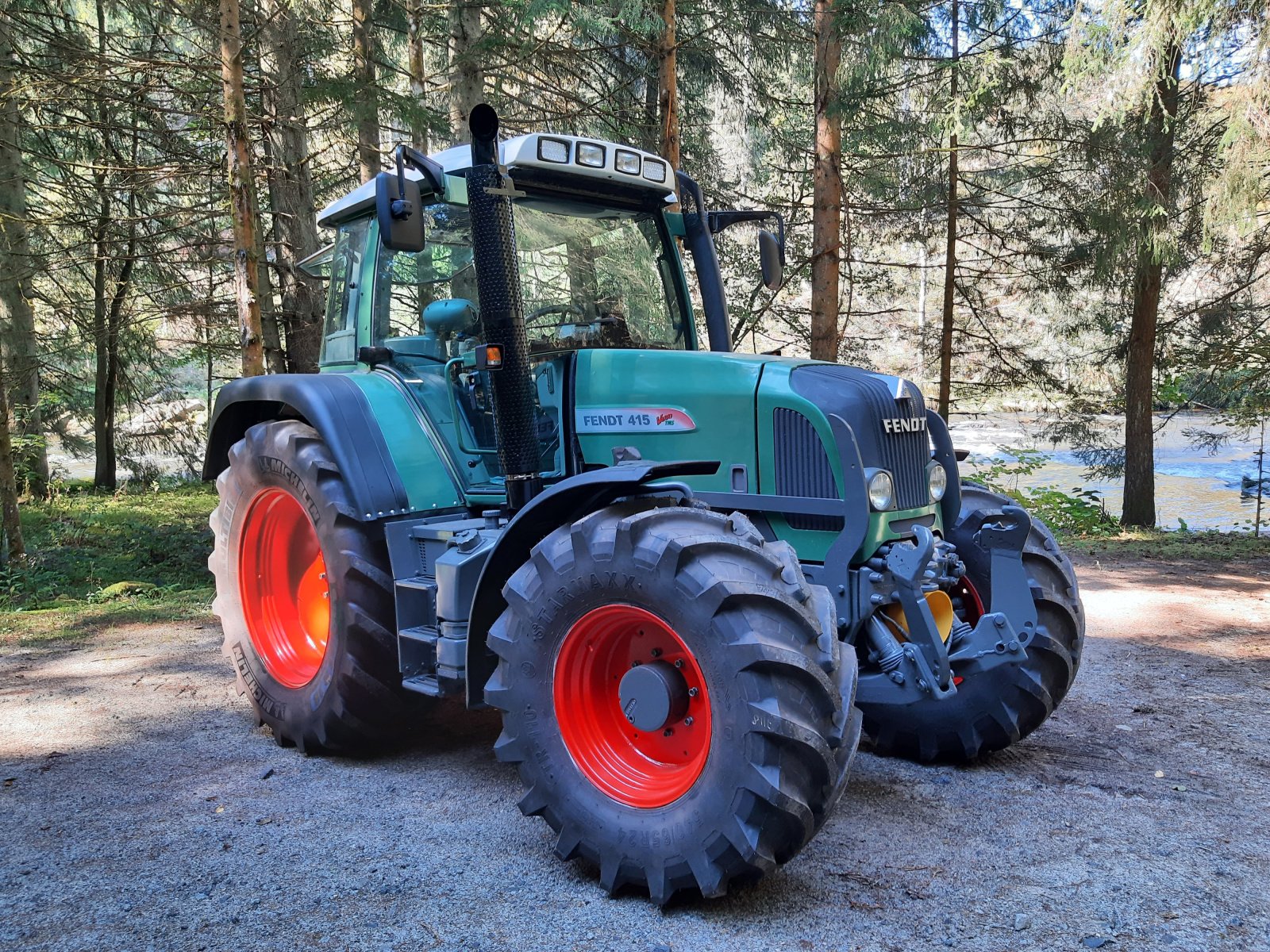 Traktor del tipo Fendt 415 Vario TMS, Gebrauchtmaschine In Böbrach (Immagine 12)