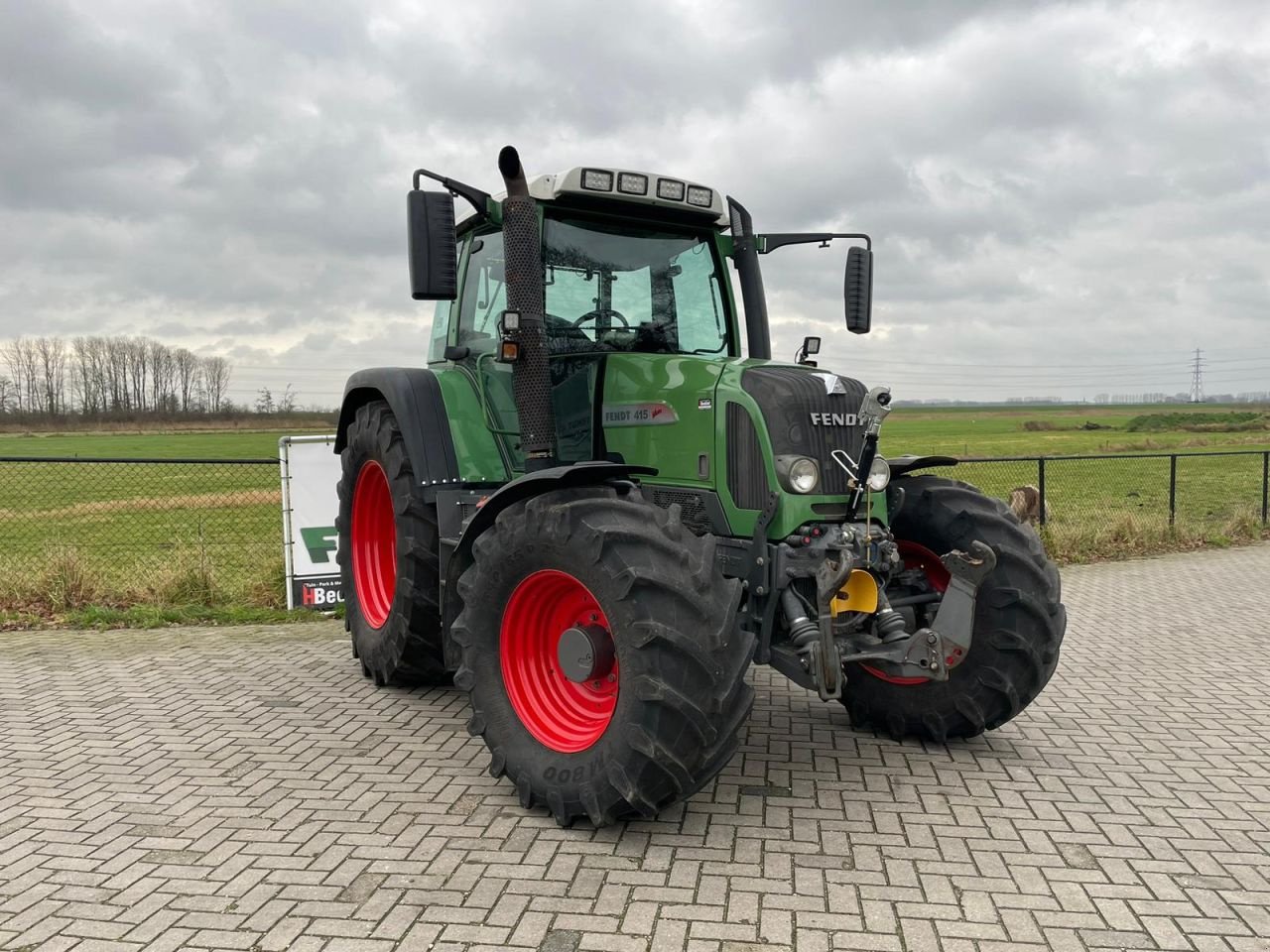 Traktor a típus Fendt 415 Vario tms, Gebrauchtmaschine ekkor: Wapenveld (Kép 3)