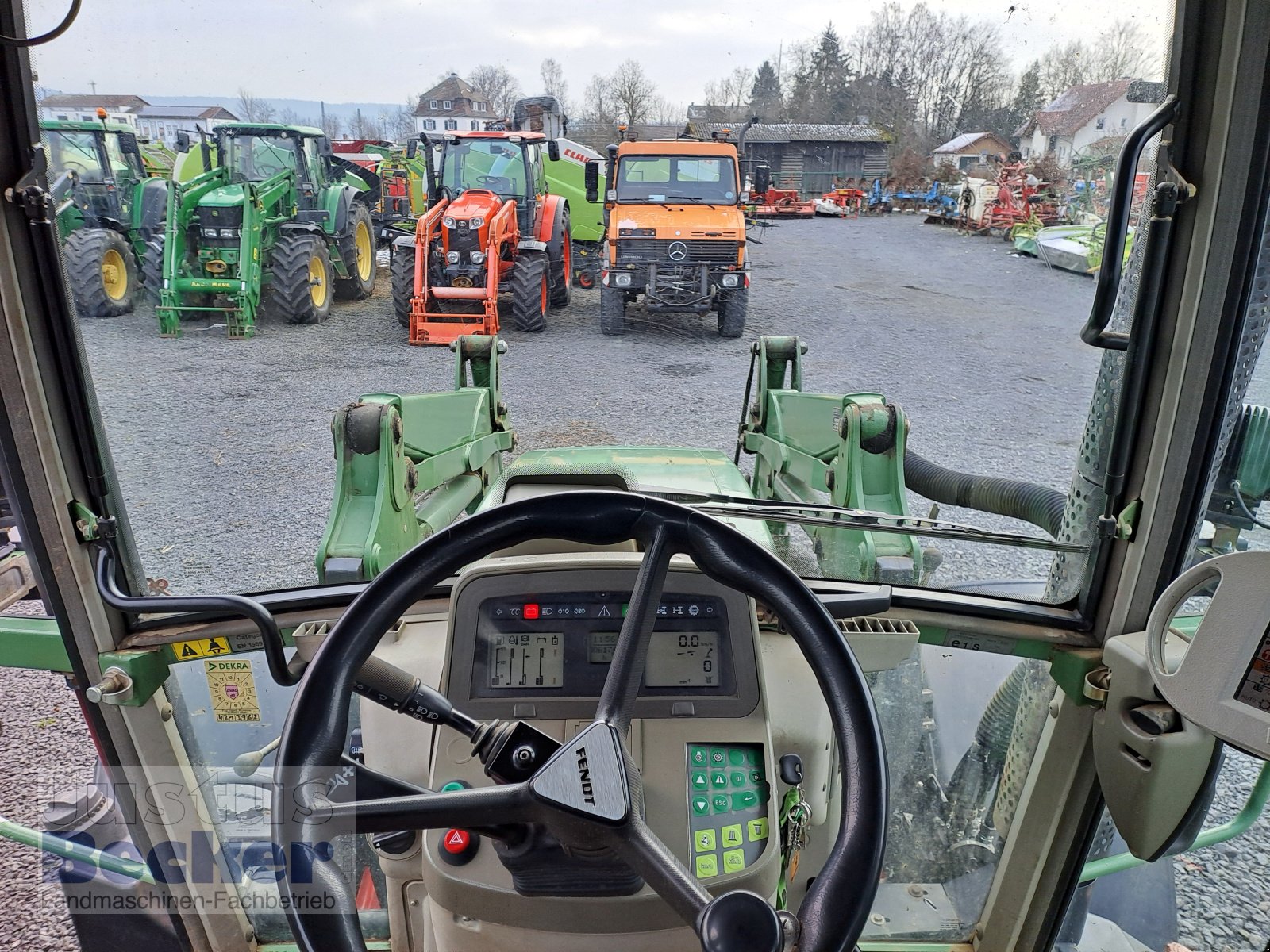 Traktor des Typs Fendt 415 Vario TMS, Gebrauchtmaschine in Weimar-Niederwalgern (Bild 5)