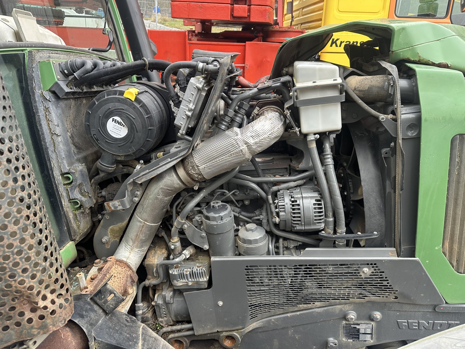 Traktor Türe ait Fendt 415 Vario Unfall, Gebrauchtmaschine içinde Neureichenau (resim 10)