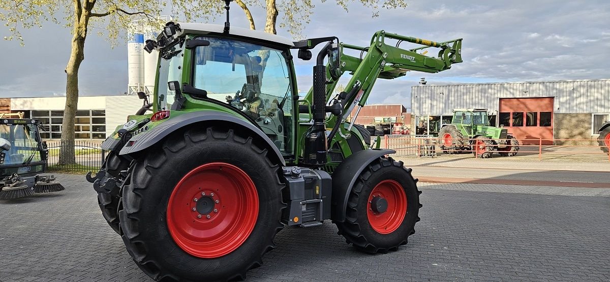 Traktor typu Fendt 512 S4, Gebrauchtmaschine v Staphorst (Obrázek 4)