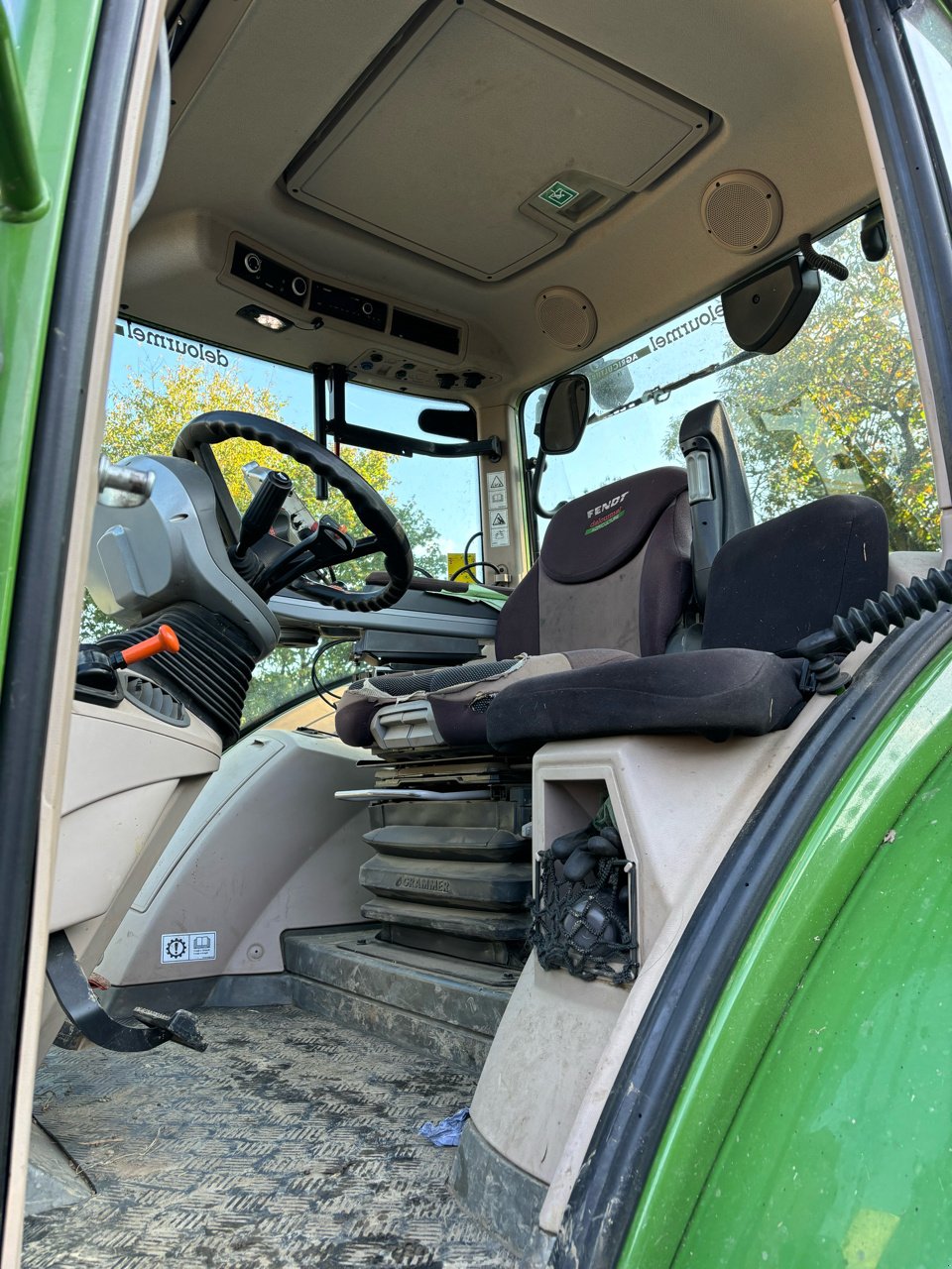 Traktor del tipo Fendt 512 VARIO POWER, Gebrauchtmaschine In Combourg (Immagine 11)