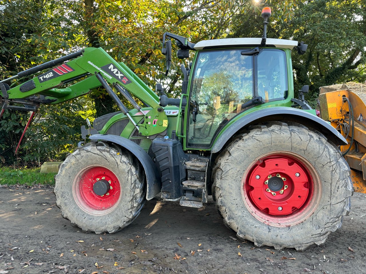 Traktor του τύπου Fendt 512 VARIO POWER, Gebrauchtmaschine σε Combourg (Φωτογραφία 1)