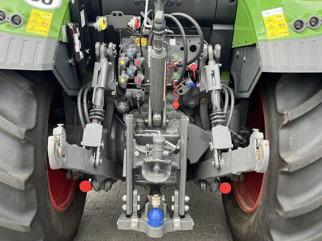 Traktor of the type Fendt 512 Vario S4, Gebrauchtmaschine in Hapert (Picture 9)