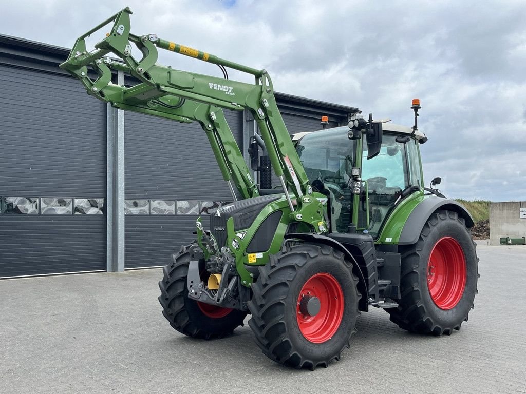 Traktor tipa Fendt 512 Vario S4, Gebrauchtmaschine u Hapert (Slika 2)