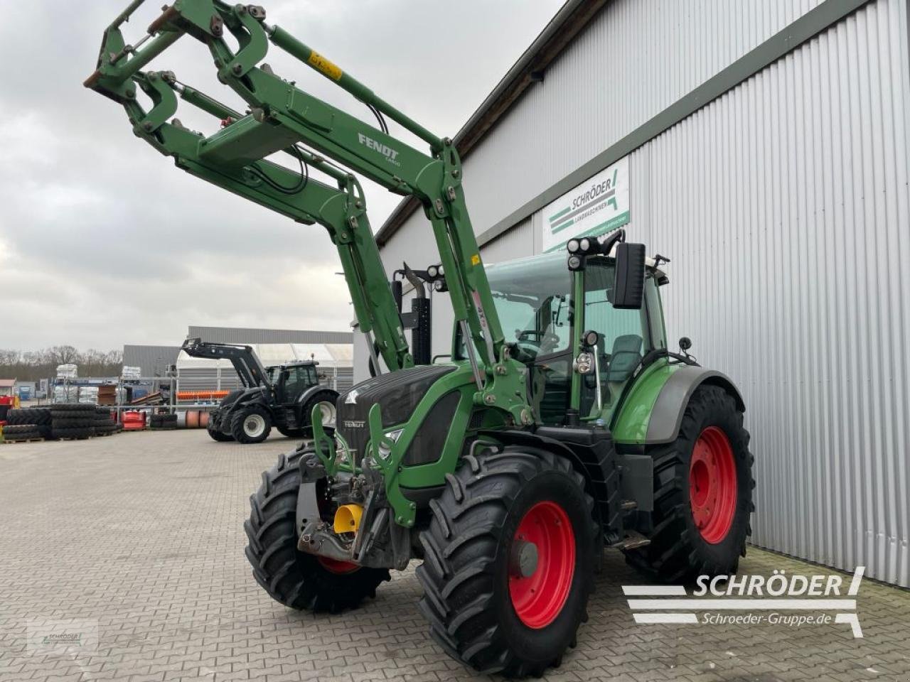 Traktor des Typs Fendt 512 VARIO SCR PROFI, Gebrauchtmaschine in Wildeshausen (Bild 5)