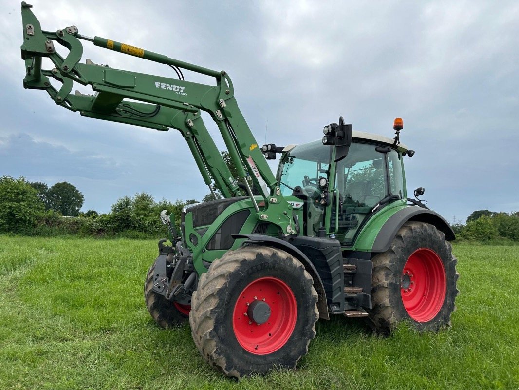 Traktor типа Fendt 513 SCR Power, Gebrauchtmaschine в Bad Oldesloe (Фотография 1)