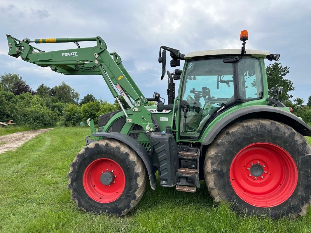 Traktor типа Fendt 513 SCR Power, Gebrauchtmaschine в Bad Oldesloe (Фотография 19)