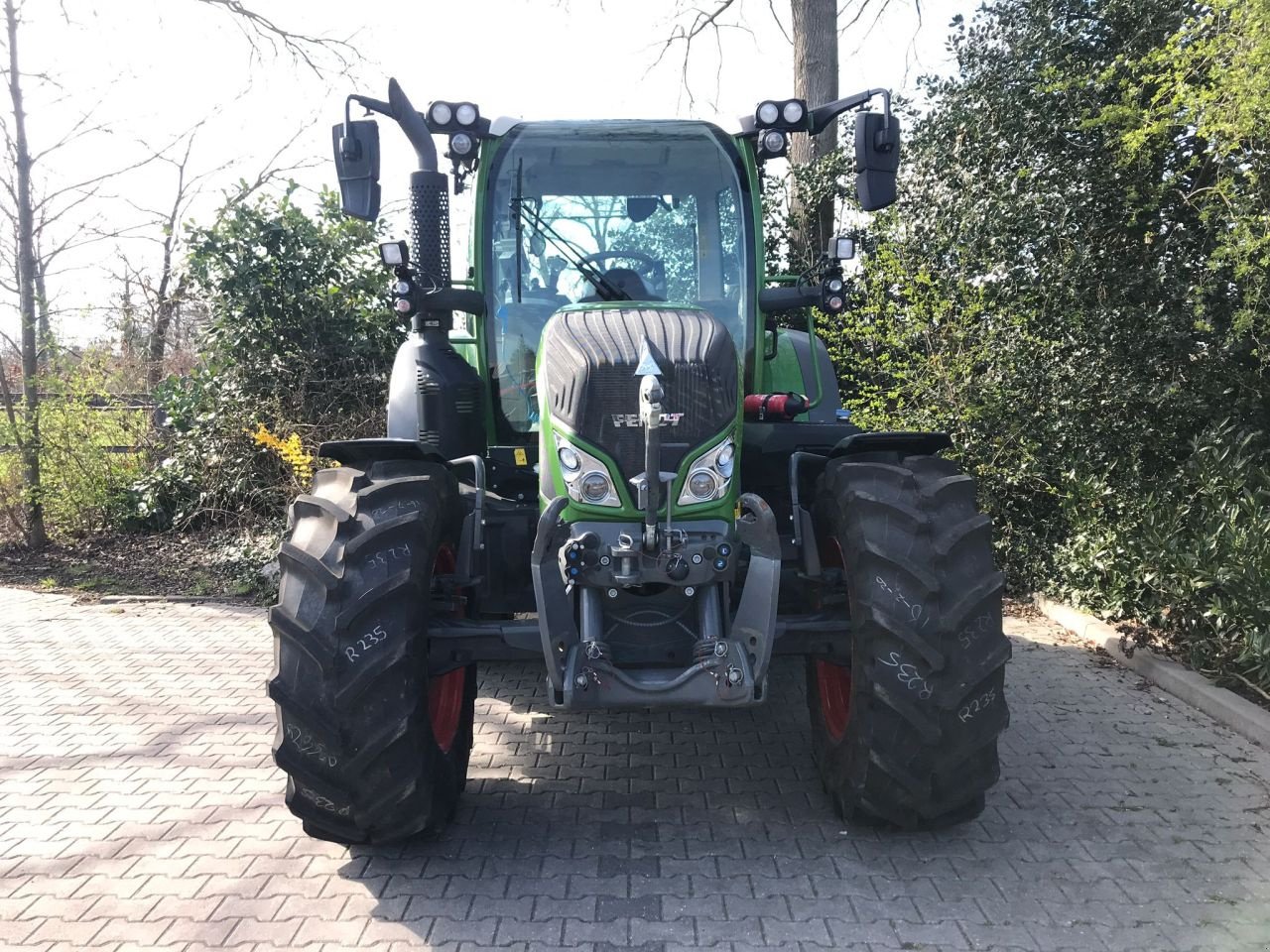 Traktor des Typs Fendt 513 Vario S4 PowerPlus, Gebrauchtmaschine in Achterveld (Bild 3)