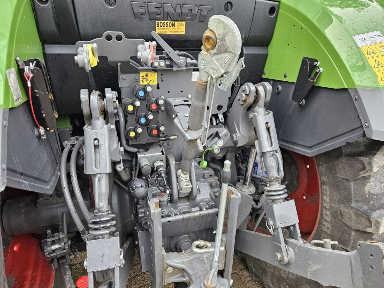 Traktor Türe ait Fendt 514 1900h Cargo frontlader 516, Gebrauchtmaschine içinde Bergen op Zoom (resim 9)