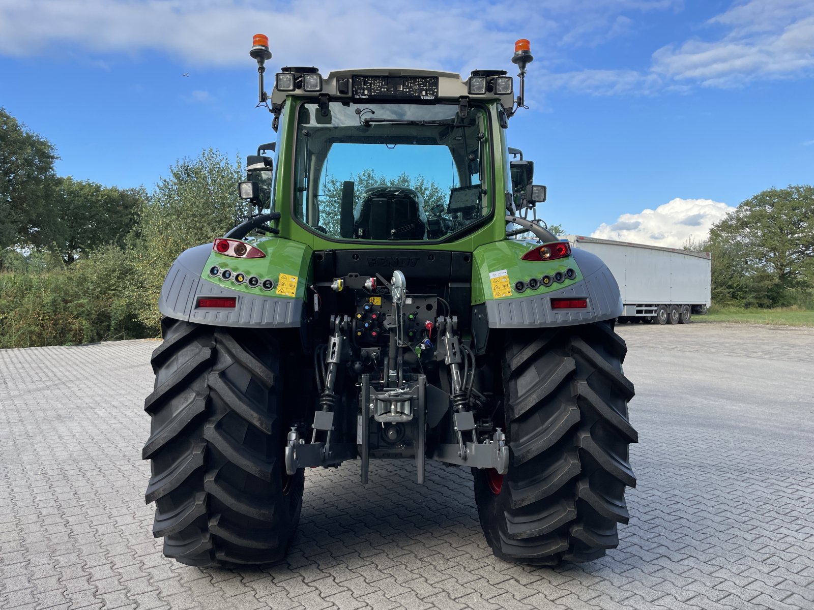 Traktor tipa Fendt 514 gen 3, Neumaschine u Wintelre (Slika 11)