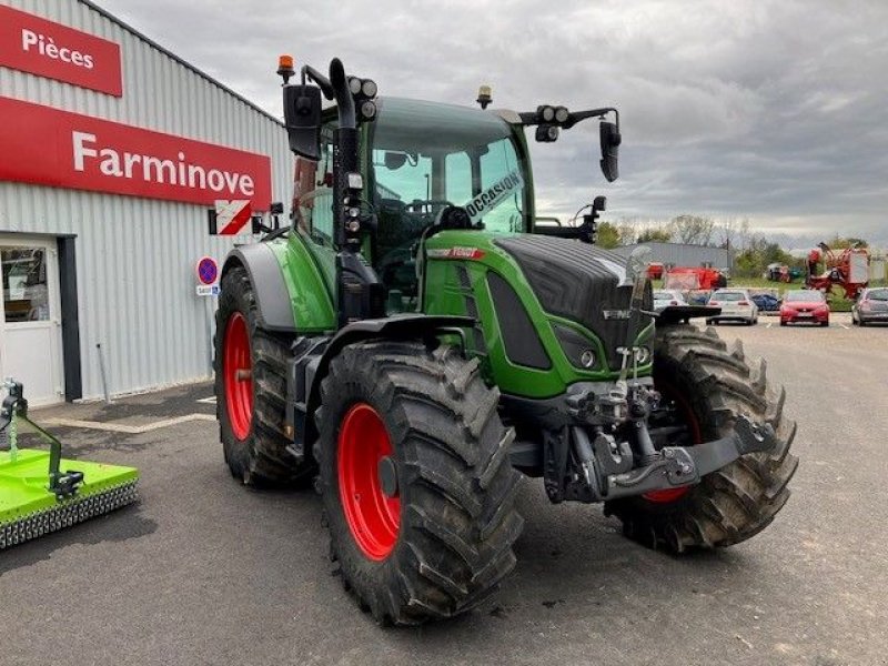 Traktor typu Fendt 514 ONE POWER SETTING 2, Gebrauchtmaschine w POUSSAY (Zdjęcie 2)