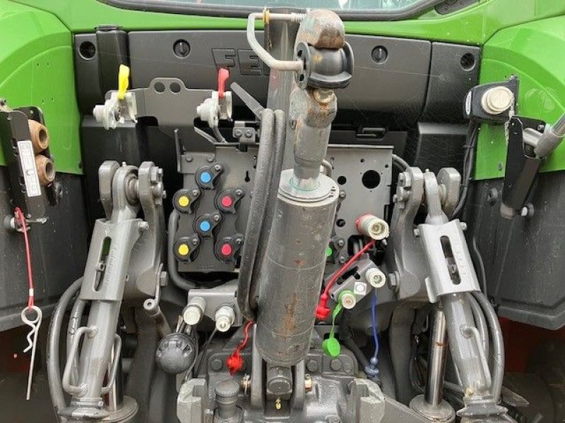 Traktor van het type Fendt 514 ONE POWER SETTING 2, Gebrauchtmaschine in POUSSAY (Foto 7)