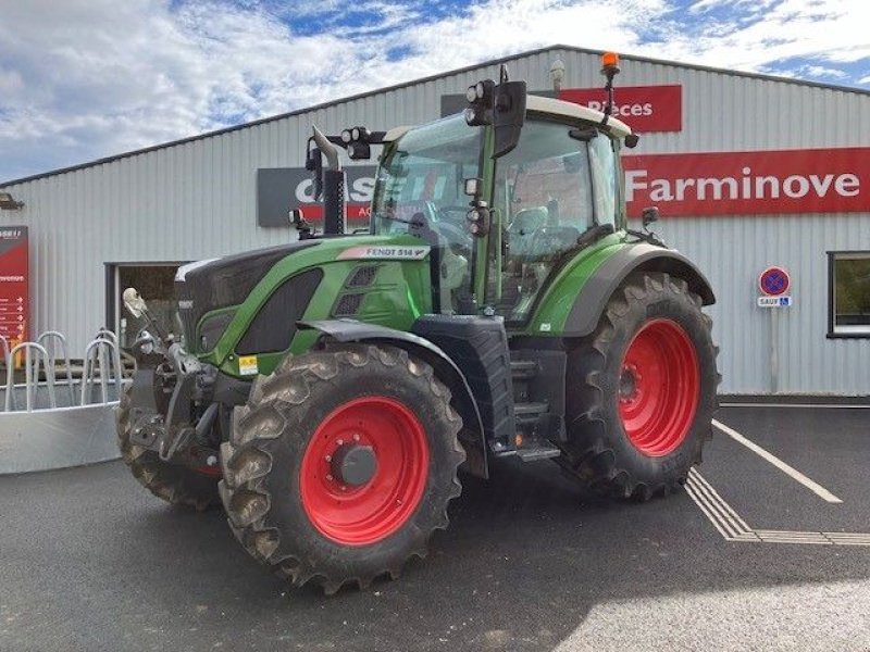 Traktor des Typs Fendt 514 POWER, Gebrauchtmaschine in POUSSAY