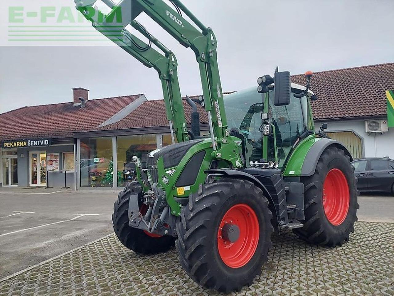 Traktor от тип Fendt 514 profi plus, Gebrauchtmaschine в GROBELNO (Снимка 2)