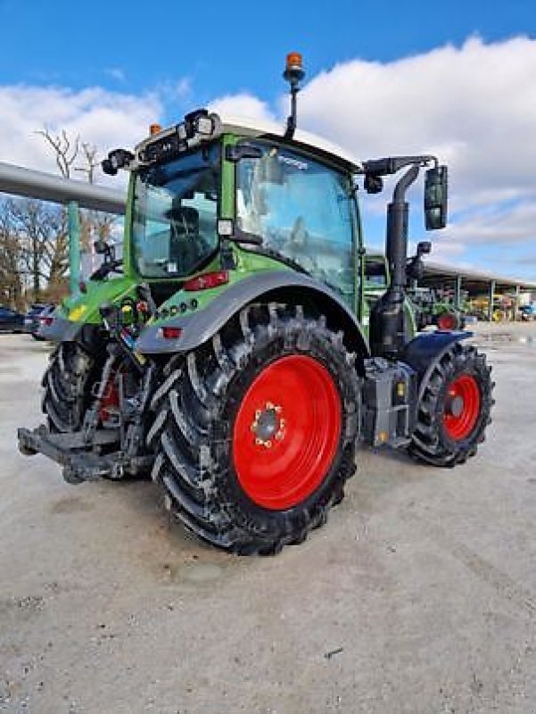 Traktor des Typs Fendt 514 PROFI PLUS, Gebrauchtmaschine in Monferran-Savès (Bild 3)