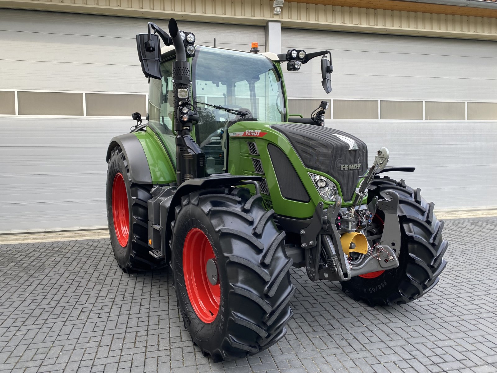 Traktor του τύπου Fendt 514 Vario Gen.3 Power+ Setting2 mit RTK, LED, Infotainment ... ähnlich 516 Profiplus Profi+, Gebrauchtmaschine σε Weigendorf (Φωτογραφία 5)