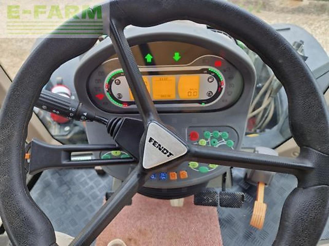 Traktor от тип Fendt 514 vario power Power, Gebrauchtmaschine в MONFERRAN (Снимка 12)