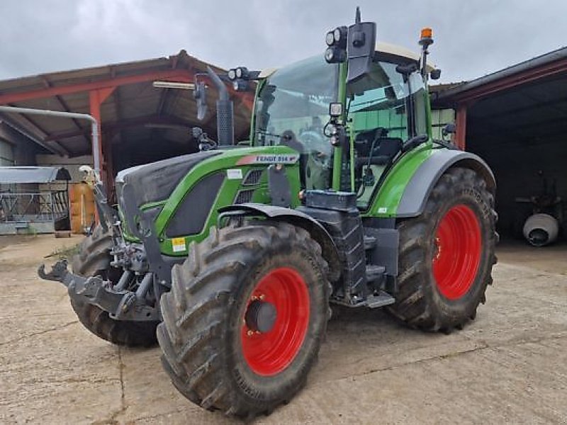 Traktor des Typs Fendt 514 VARIO POWER, Gebrauchtmaschine in PEYROLE (Bild 1)