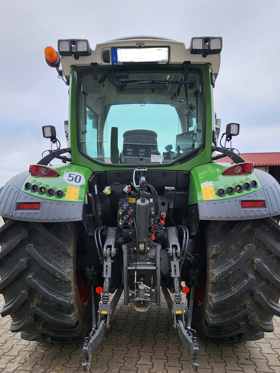 Traktor van het type Fendt 514 Vario PowerPlus, Gebrauchtmaschine in Schnaittach (Foto 3)