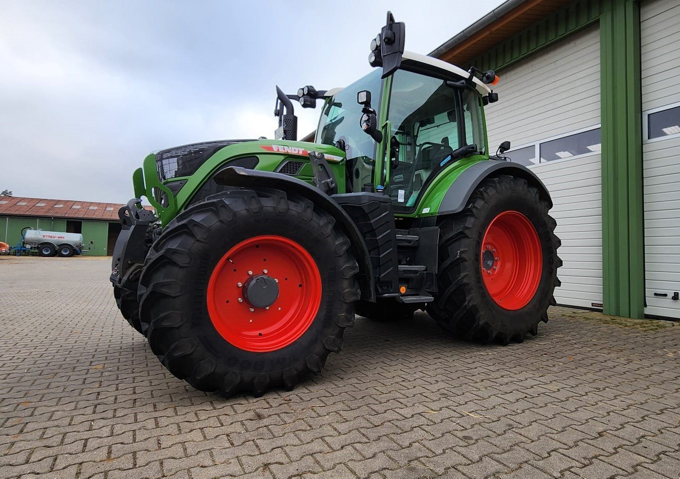 Traktor van het type Fendt 514 Vario PowerPlus, Gebrauchtmaschine in Schnaittach (Foto 1)