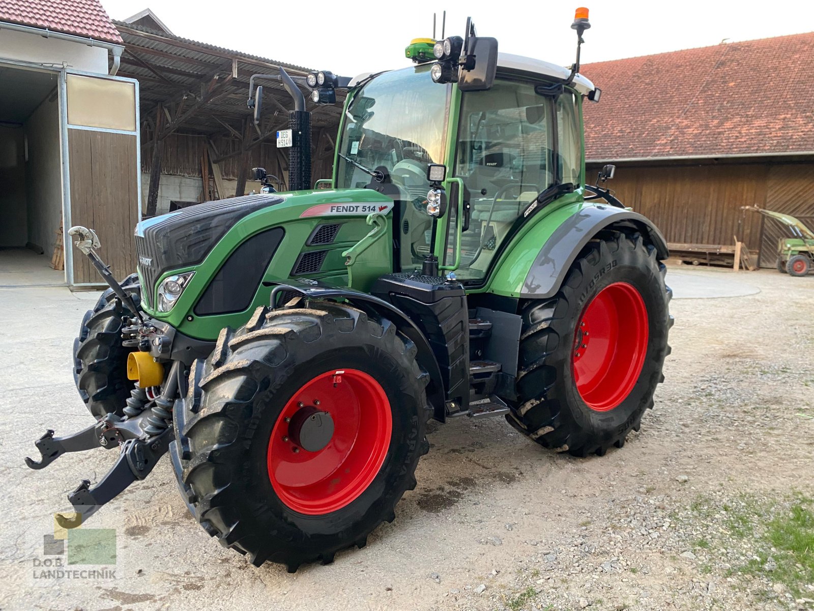 Traktor типа Fendt 514 Vario Profi, Gebrauchtmaschine в Regensburg (Фотография 4)