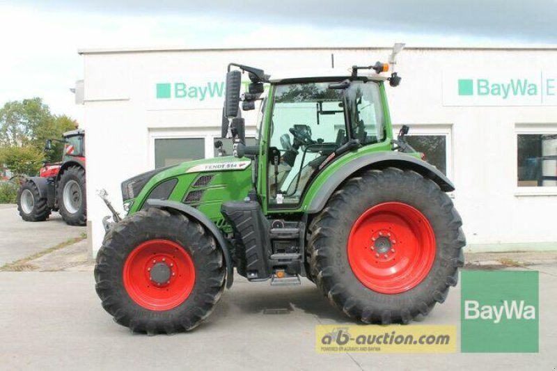 Traktor типа Fendt 514 VARIO S4 PROFI PLUS, Gebrauchtmaschine в Straubing (Фотография 1)