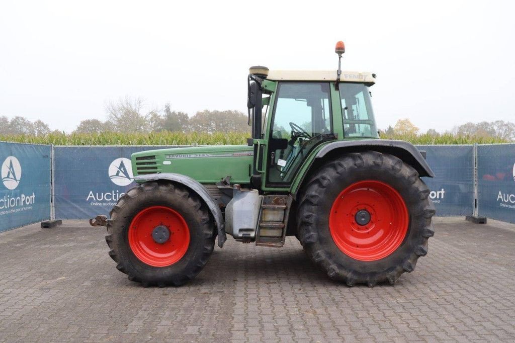 Traktor des Typs Fendt 515C, Gebrauchtmaschine in Antwerpen (Bild 2)