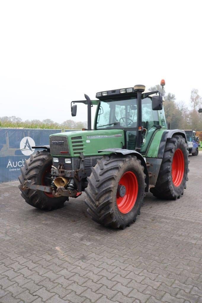 Traktor des Typs Fendt 515C, Gebrauchtmaschine in Antwerpen (Bild 10)