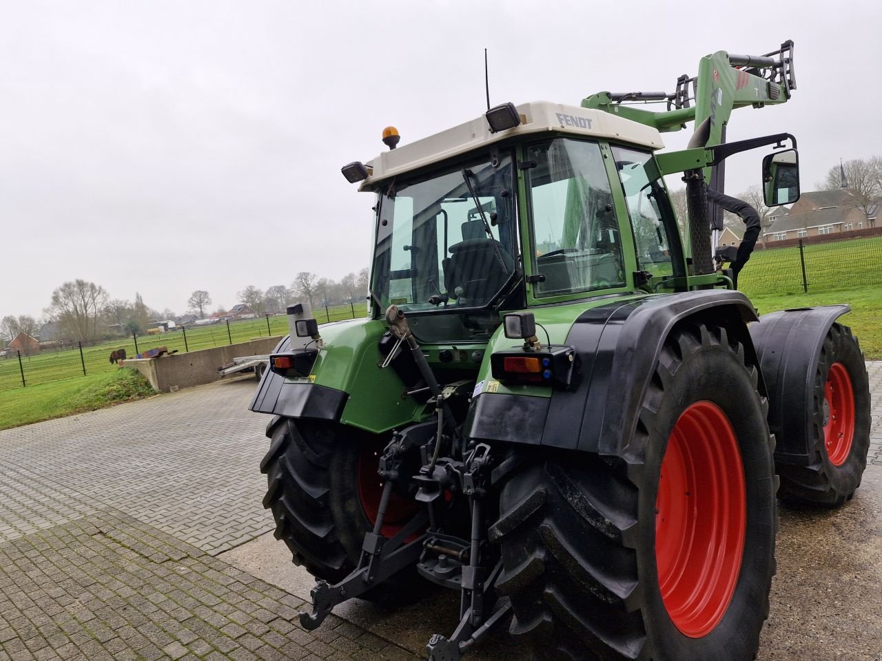 Traktor typu Fendt 515C, Gebrauchtmaschine w Daarle (Zdjęcie 11)