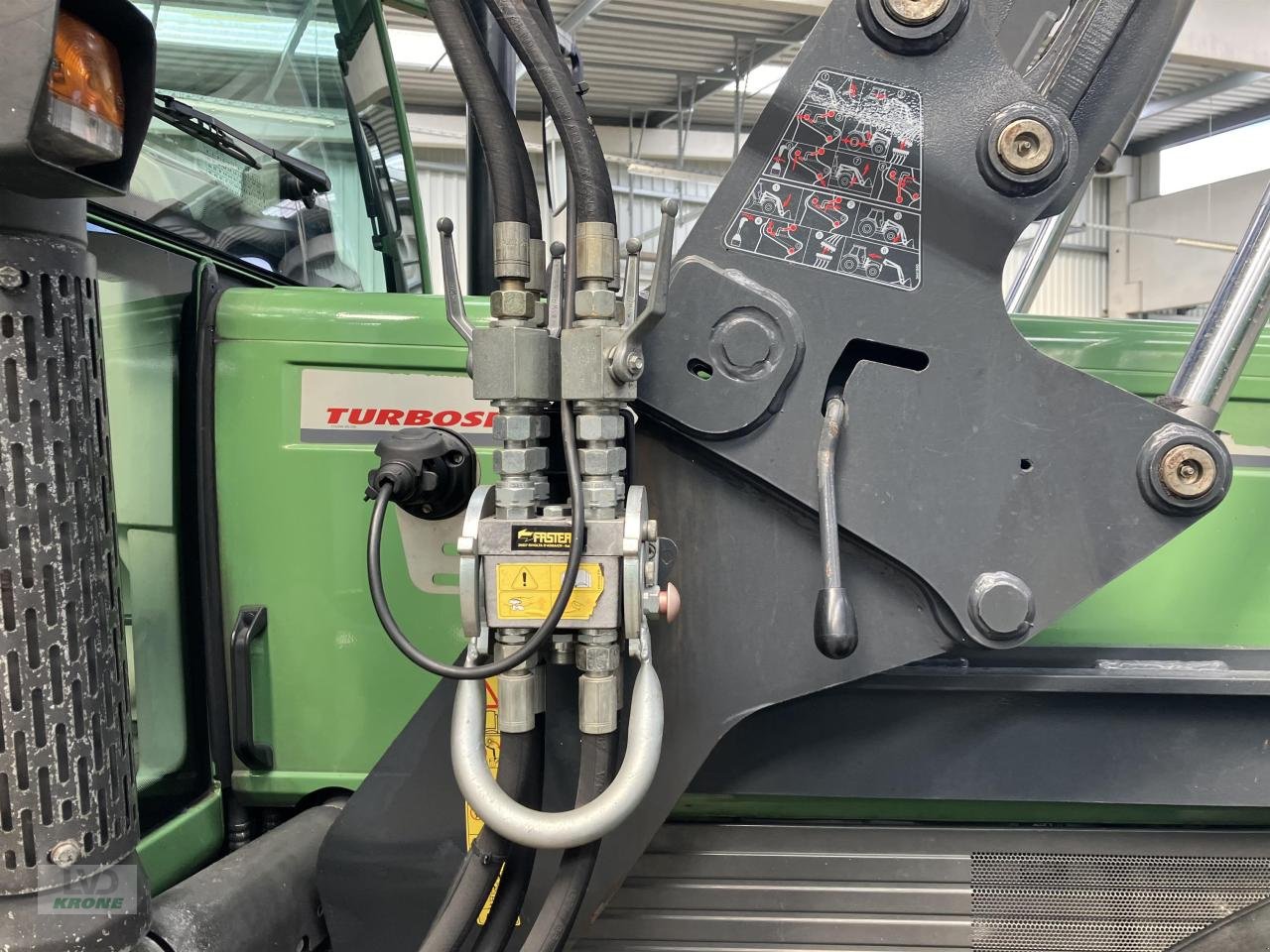 Traktor des Typs Fendt 515C, Gebrauchtmaschine in Spelle (Bild 5)