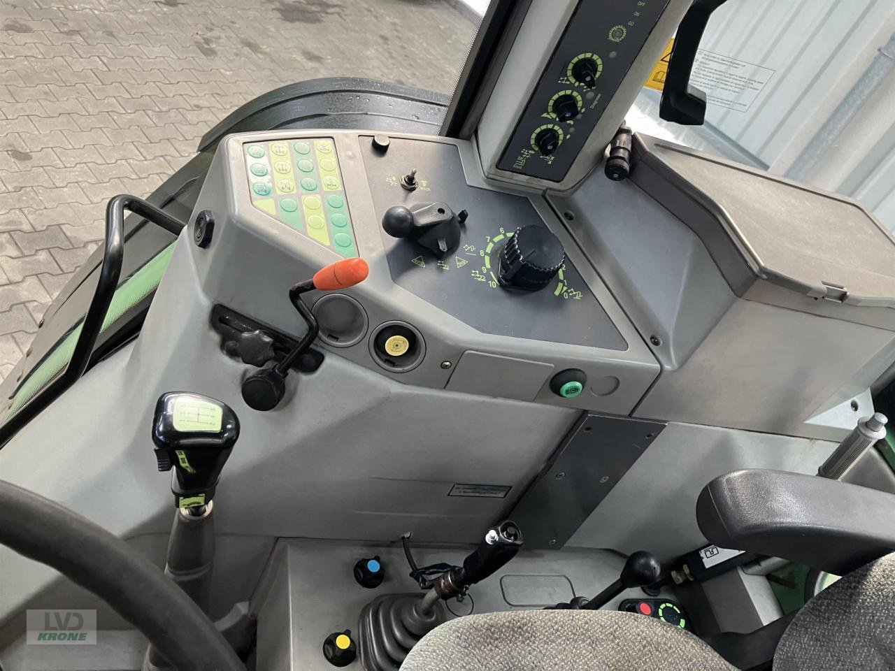 Traktor des Typs Fendt 515C, Gebrauchtmaschine in Spelle (Bild 12)