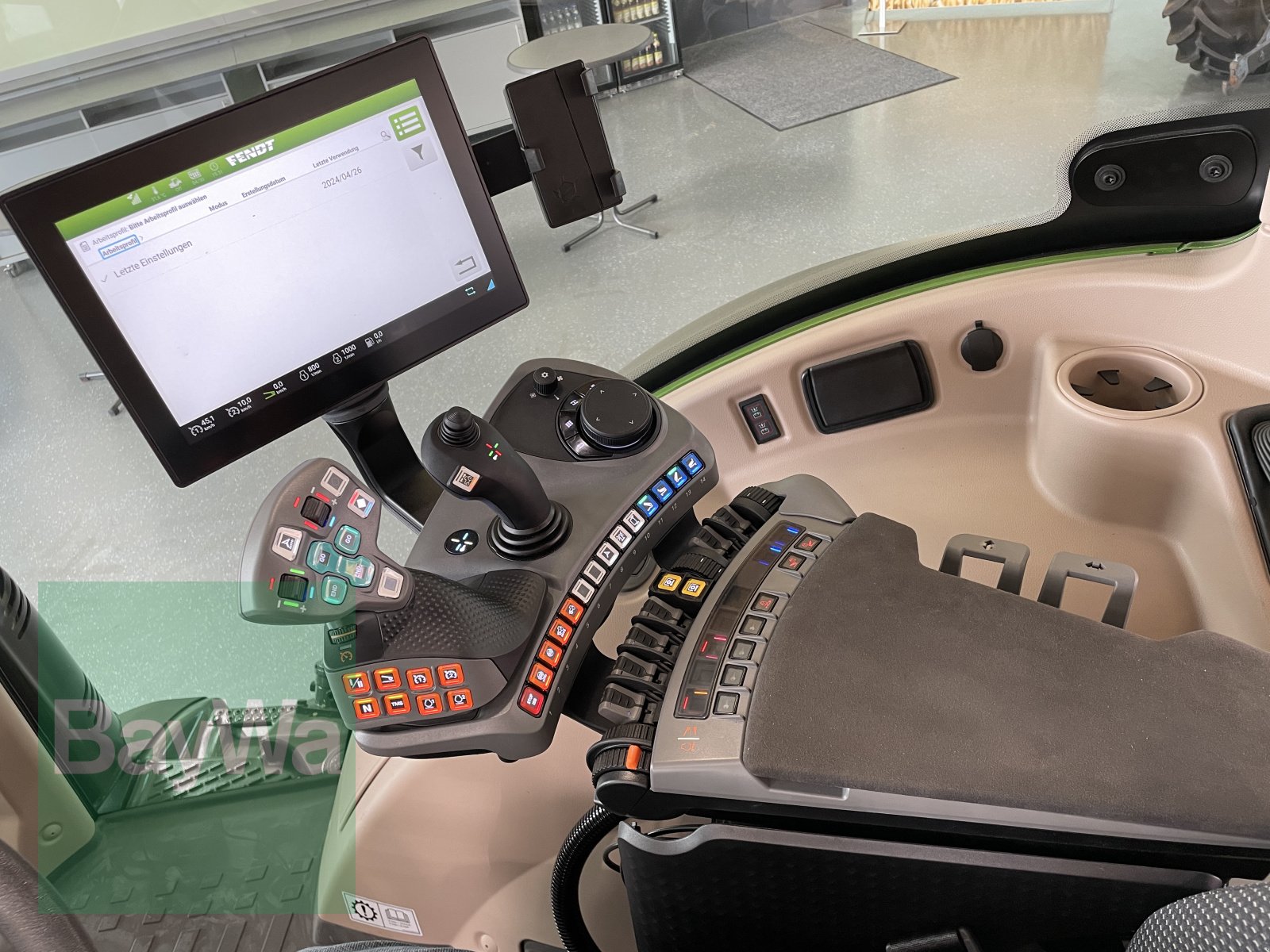 Traktor typu Fendt 516 Gen3 Profi Plus 2 *Miete ab 204€/Tag*, Mietmaschine w Bamberg (Zdjęcie 9)