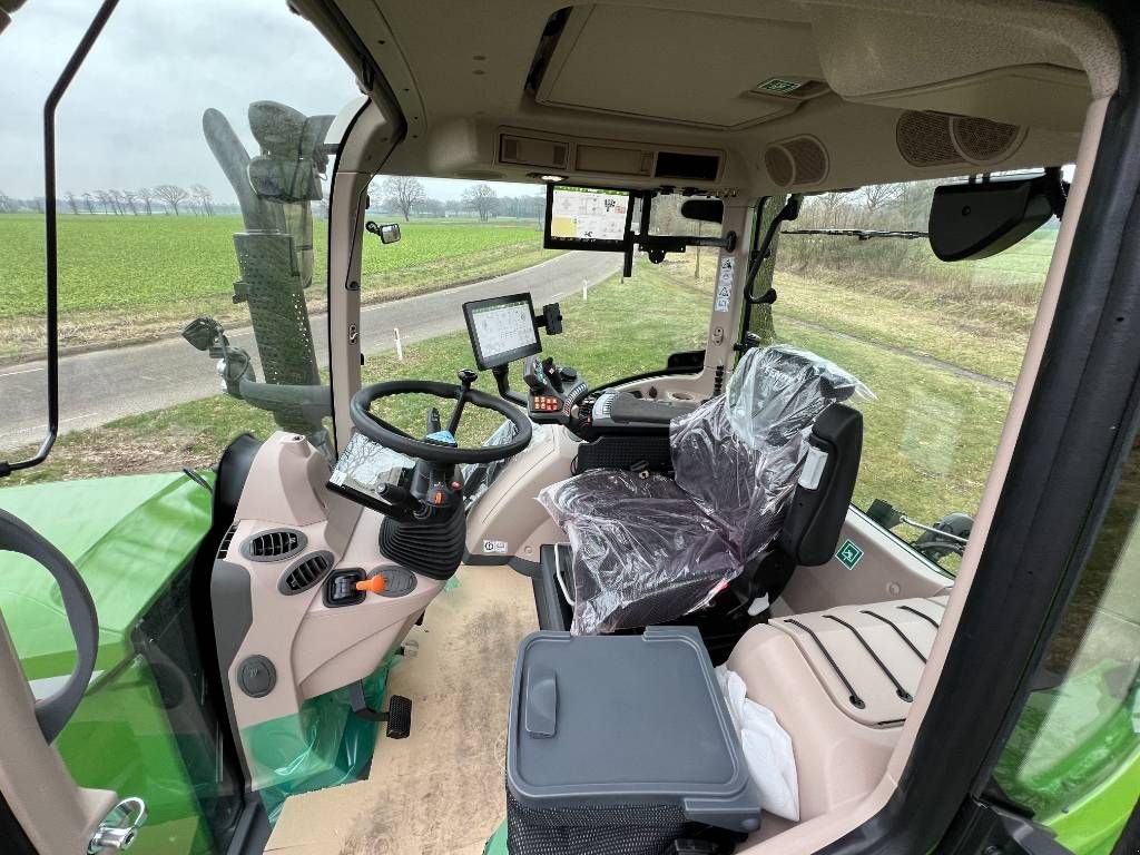 Traktor van het type Fendt 516 Gen3 Profi+ S2, Neumaschine in Nijkerkerveen (Foto 8)