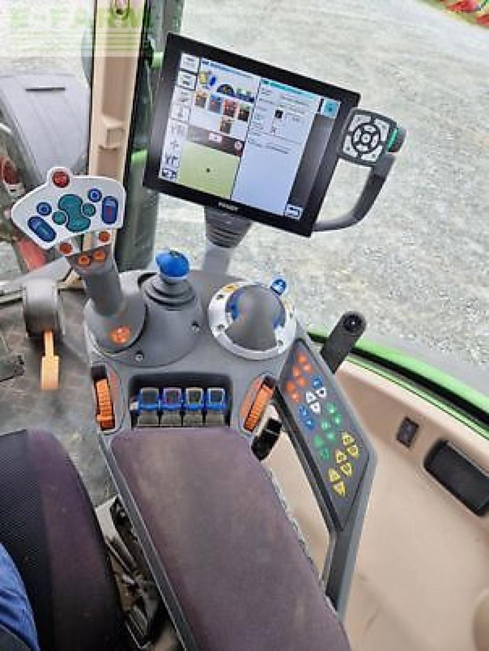 Traktor a típus Fendt 516 profi plus s4, Gebrauchtmaschine ekkor: MONFERRAN (Kép 8)