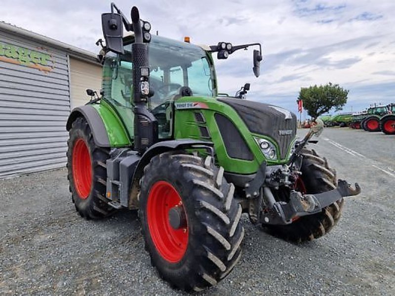 Traktor typu Fendt 516 PROFI PLUS S4, Gebrauchtmaschine w PEYROLE (Zdjęcie 2)