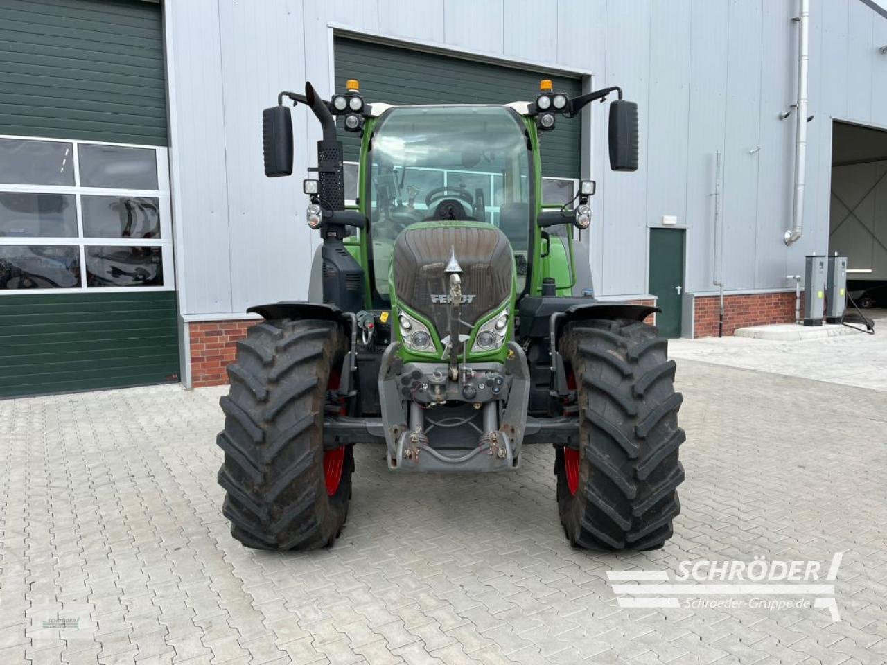 Traktor des Typs Fendt 516 S4 PROFI PLUS, Gebrauchtmaschine in Scharrel (Bild 2)