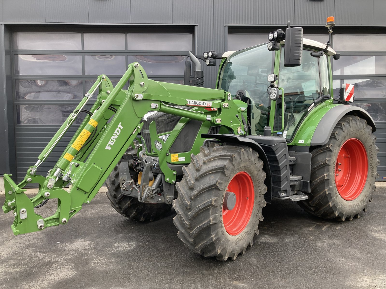 Traktor des Typs Fendt 516 Vario Gen 3 Profi Plus RTK Frontlader, Gebrauchtmaschine in Wülfershausen an der Saale (Bild 2)