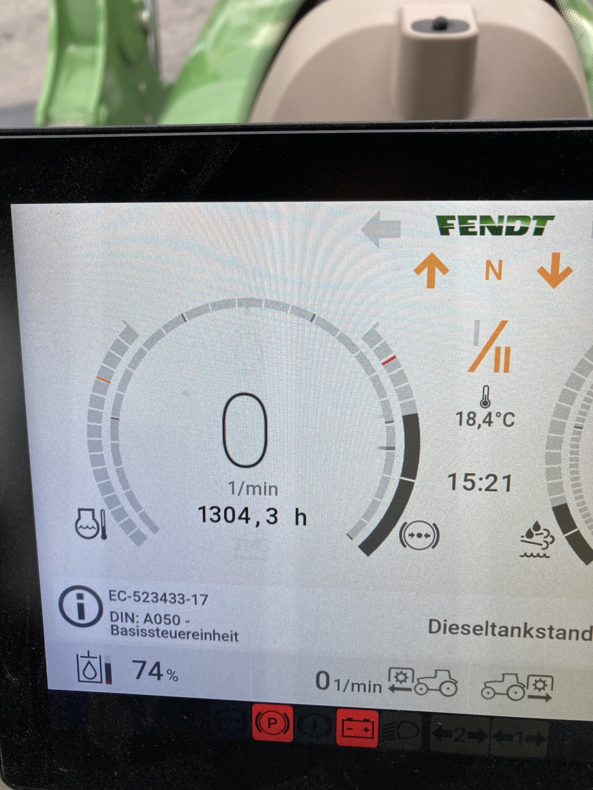 Traktor des Typs Fendt 516 Vario Gen 3 Profi Plus RTK Frontlader, Gebrauchtmaschine in Wülfershausen an der Saale (Bild 18)