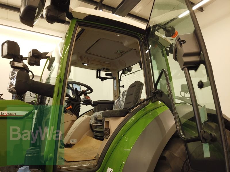 Traktor des Typs Fendt 516 VARIO GEN3 PROFI+ SETT.2, Gebrauchtmaschine in Manching (Bild 17)