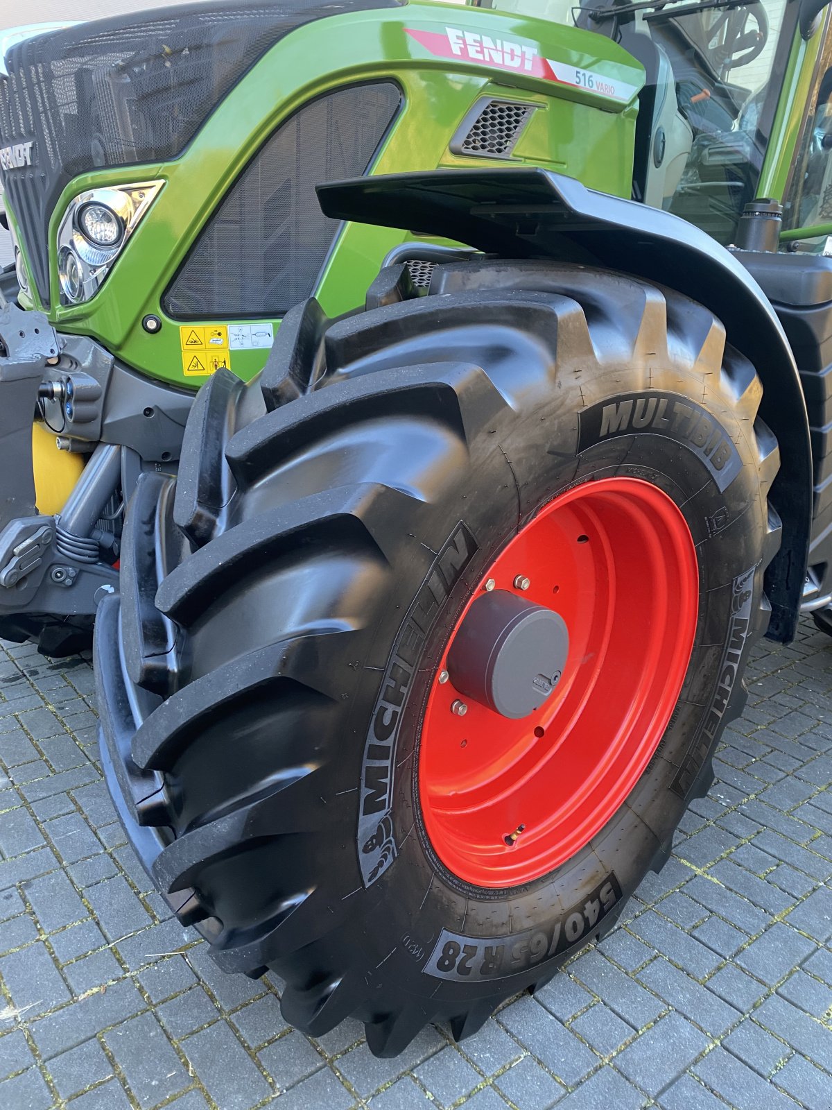 Traktor типа Fendt 516 Vario Gen.3 Profi+ Setting2 mit RTK, Infotainment, 158 Ltr., Gebrauchtmaschine в Weigendorf (Фотография 12)