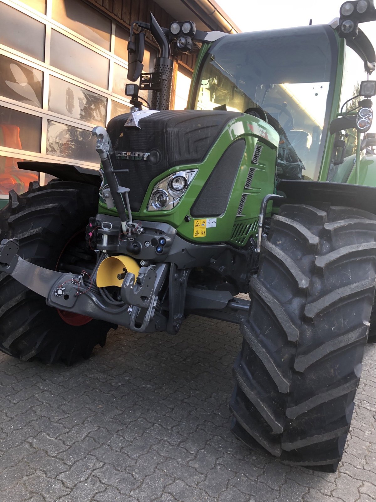 Traktor tipa Fendt 516 Vario Gen.3 Profi+ Setting2 mit RTK, Neumaschine u Weigendorf (Slika 1)