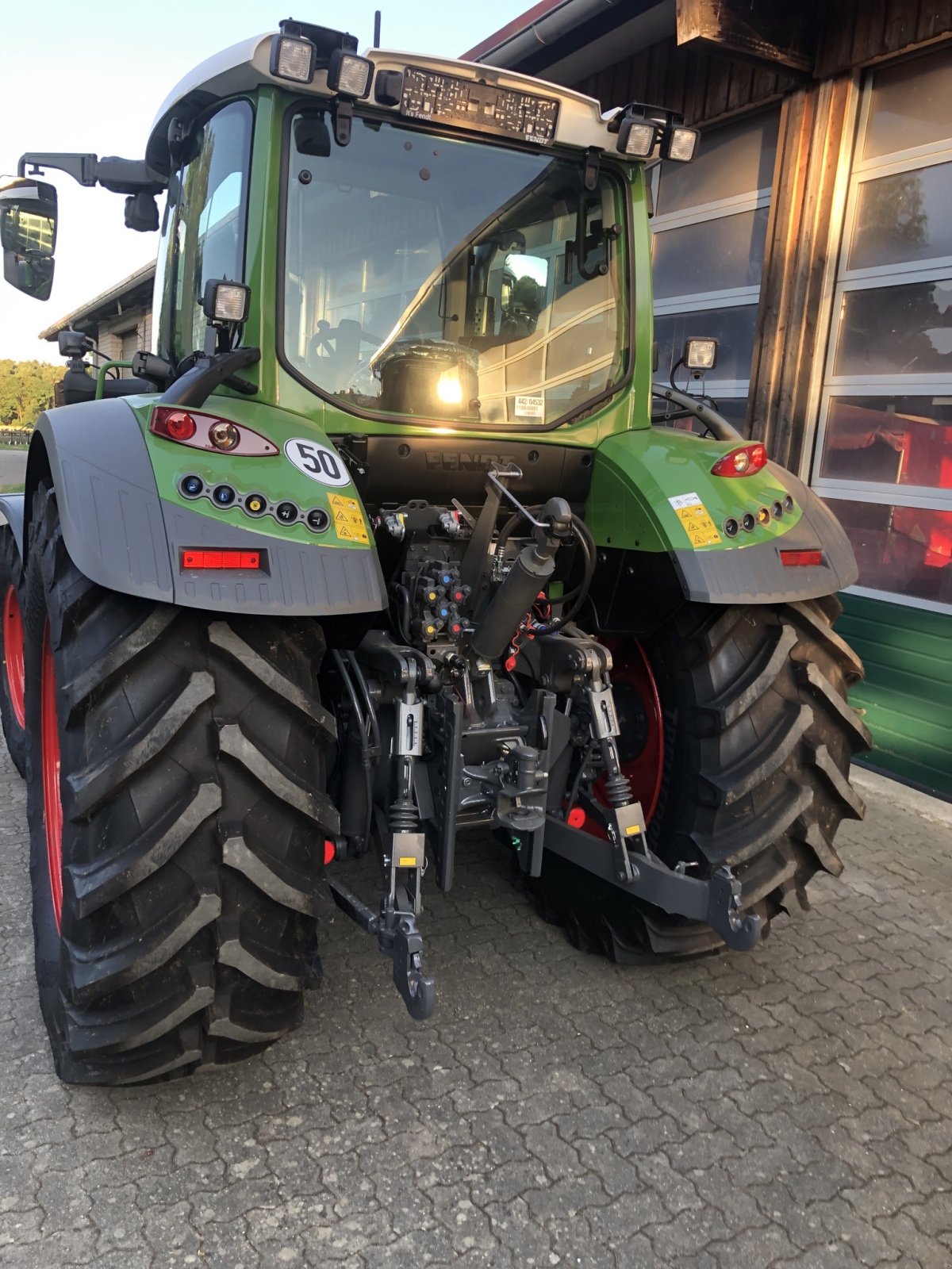 Traktor des Typs Fendt 516 Vario Gen.3 Profi+ Setting2 mit RTK, Neumaschine in Weigendorf (Bild 4)