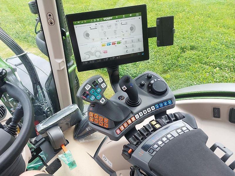 Traktor van het type Fendt 516 Vario GEN3 Profi+ Setting2, Neumaschine in Tirschenreuth (Foto 18)