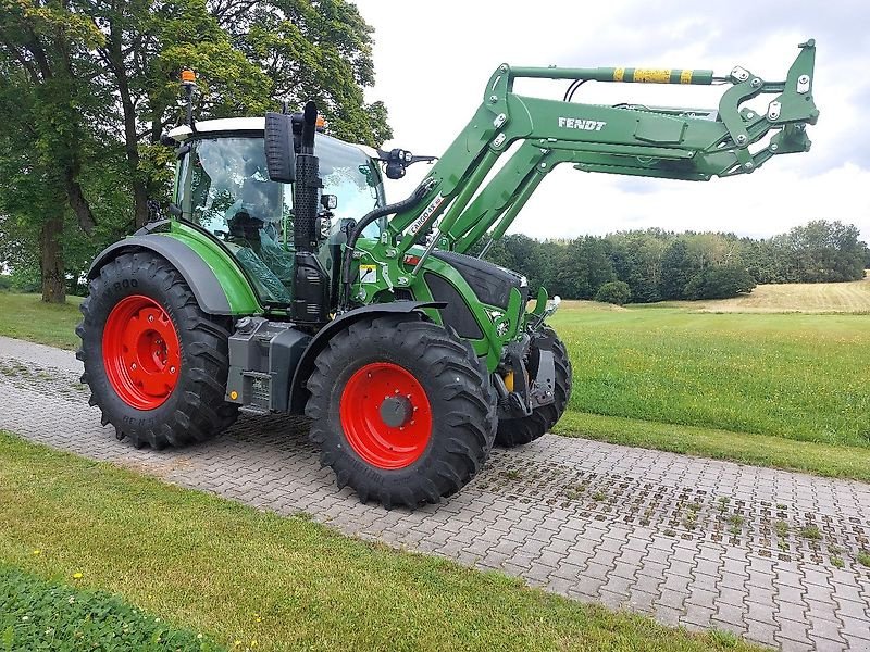 Traktor des Typs Fendt 516 Vario GEN3 Profi+ Setting2, Neumaschine in Tirschenreuth (Bild 1)